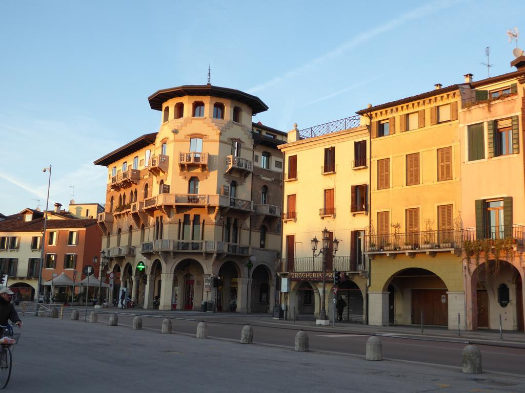 Bed and Breakfast Residenza Carducci Padua Exterior foto