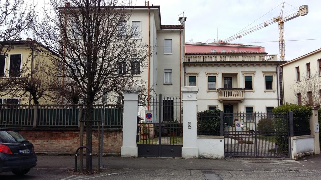 Bed and Breakfast Residenza Carducci Padua Exterior foto