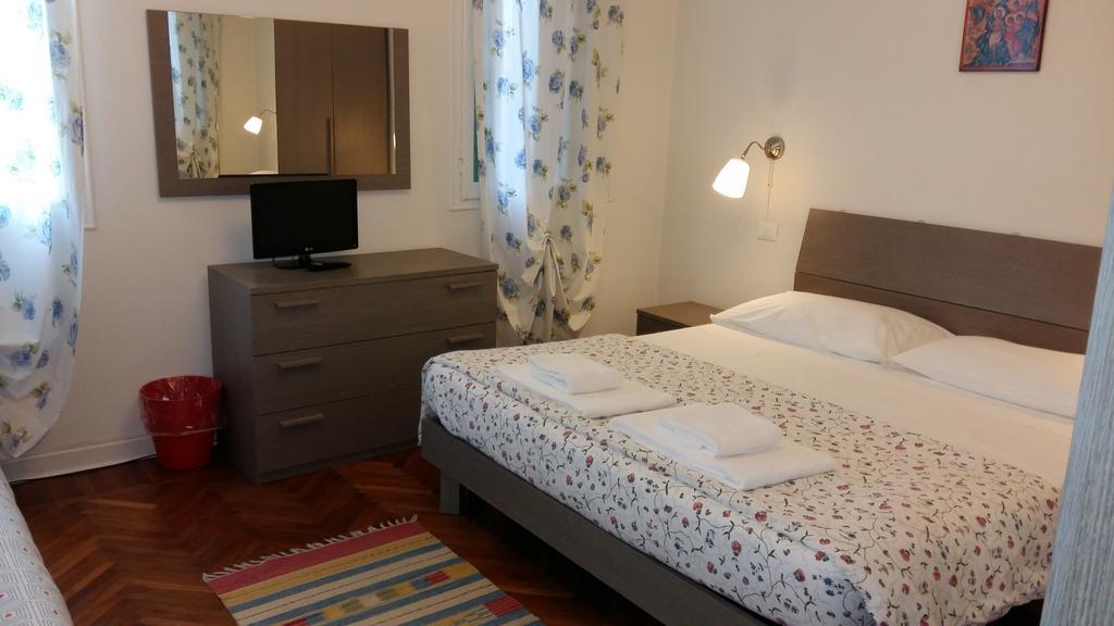 Bed and Breakfast Residenza Carducci Padua Exterior foto