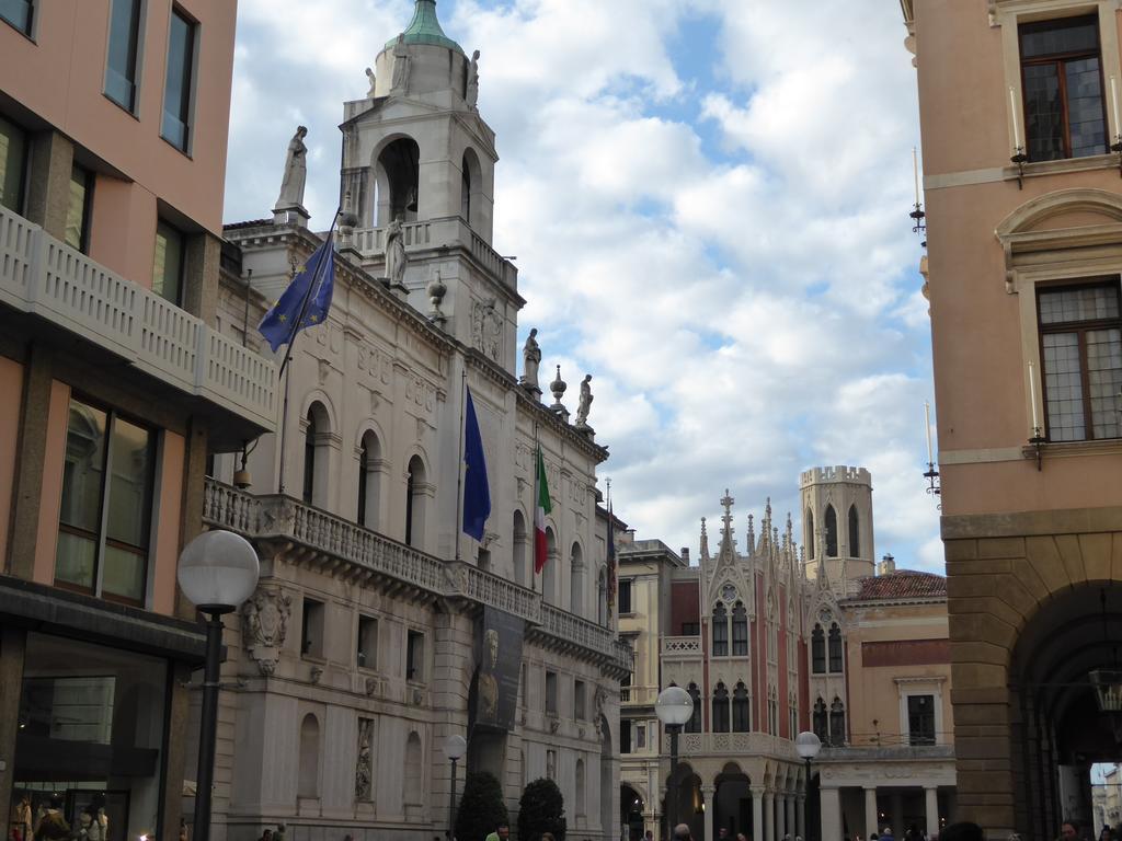 Bed and Breakfast Residenza Carducci Padua Exterior foto